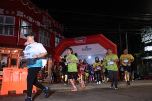 BIB: 4705, 3479
                            <button type="button" onclick="openModal(26261453)" class="btn btn-primary btn-sm float-right btn-popup" data-toggle="modal" data-target=".modal-high-quality">
                        <i class="fas fa-shopping-cart"></i> Add to Cart
                    </button>
                                            <button type="button" onclick="isThisMe(26261453, true)" class="btn btn-success btn-sm float-right btn-popup btn-isme hidden" data-toggle="tooltip" data-placement="bottom" title="นี่คือรูปของคุณใช่ไหม คลิกที่นี่เพื่อเอาเข้าอัลบั้ม">
                        <i class="fas fa-plus"></i> Add to album
                    </button>
                    <button type="button" onclick="isThisMe(26261453, false)" class="btn btn-warning btn-sm float-right btn-popup btn-isnotme hidden">
                        <i class="fas fa-ban"></i> Remove from album
                    </button>